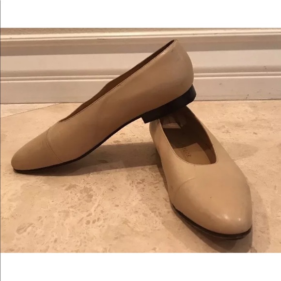ANN TAYLOR Tan Leather Capped Toe Ballet Flats 6.5 - Picture 2 of 8